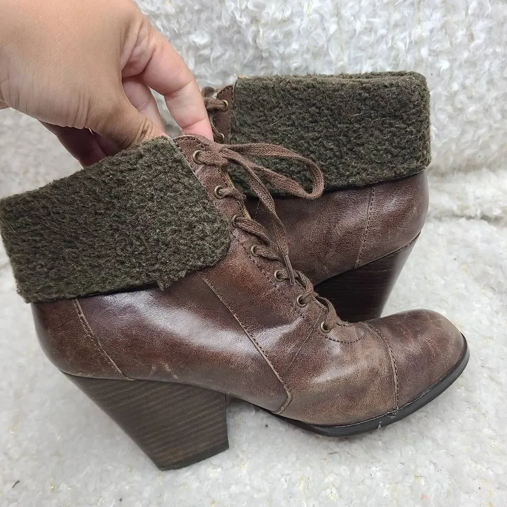 5/48‎ Abigail Leather Laceup Ankle Boots sz 38